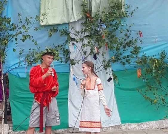 В Гигантовском Доме культуры состоялся праздник Троицы