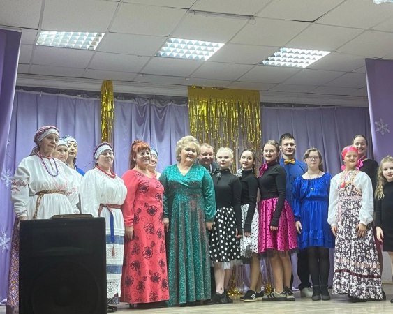 Коллектив Клязьминского Дома культуры подарил жителям и гостям с. Санниково праздничный концерт