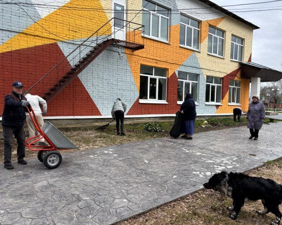 Весенний десант чистоты в Клязьминском!