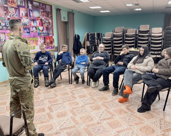 Героический разговор в Гигантовском ДК: Встреча с участником СВО