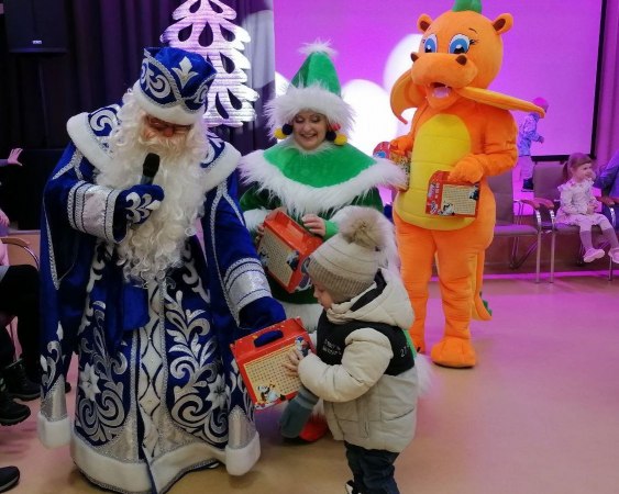 В ДК пос. Новый Ковровского района прошло новогоднее представление для детей с ограниченными возможностями здоровья