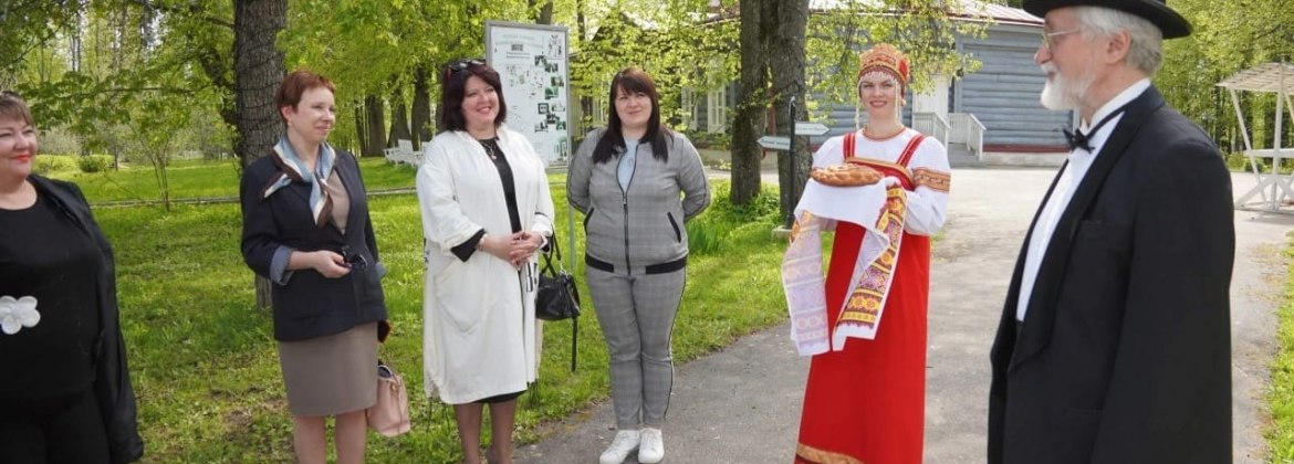 Усадьбу Танеевых с.Маринино посетили руководители учреждений культуры Донецкой Народной Республики.